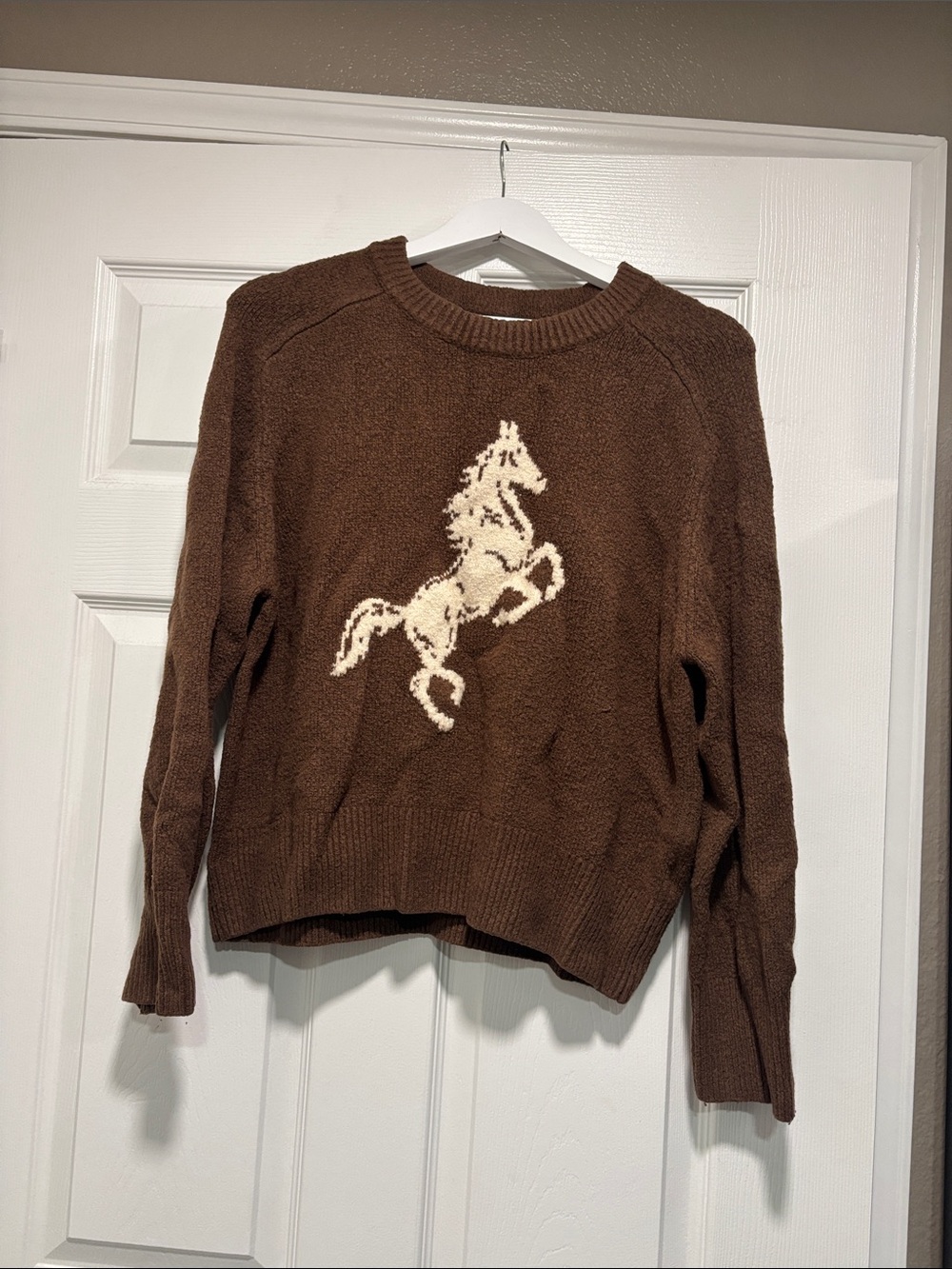 Abercrombie & Fitch Brown Crewneck Sweater with Cream Horse Intarsia